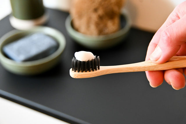 Brosse à dents avec du dentifrice