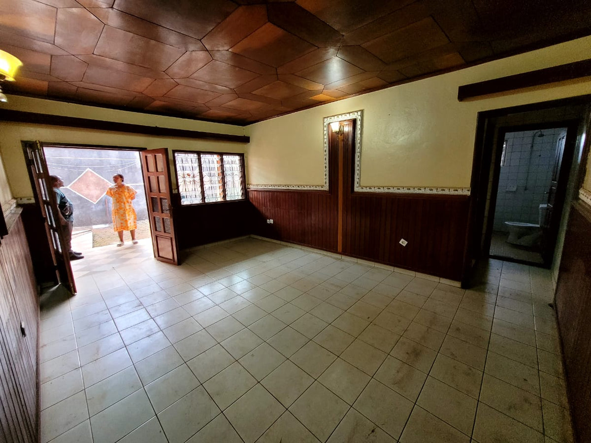 Appartement 3 chambres individuel – Nkomo – photo 3