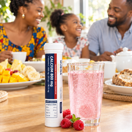 Famille au petit-déjeuner avec Mubina Calcium 800 mg sur la table